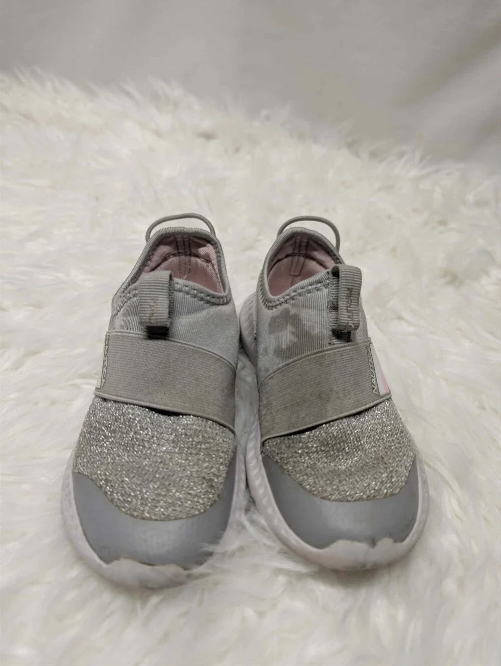 ✨️Girls Shimmer Glitter Nautica Kids Gray Slip-On Sneakers